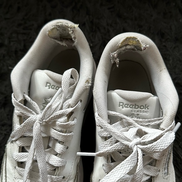 REBOOKS women size 8 - Picture 5 of 8